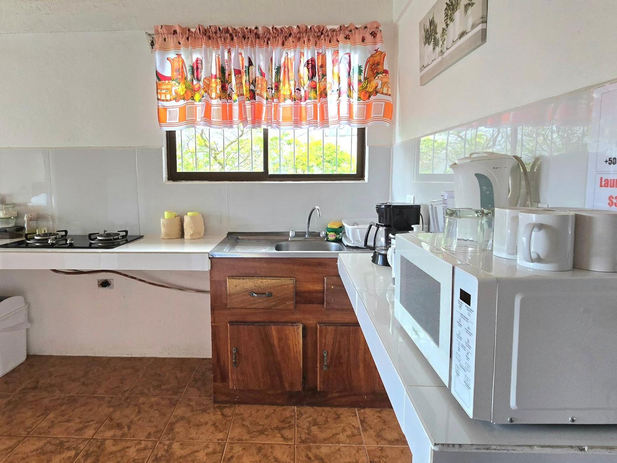Hostel Cattleya - Monteverde, Costa Rica Экстерьер фото