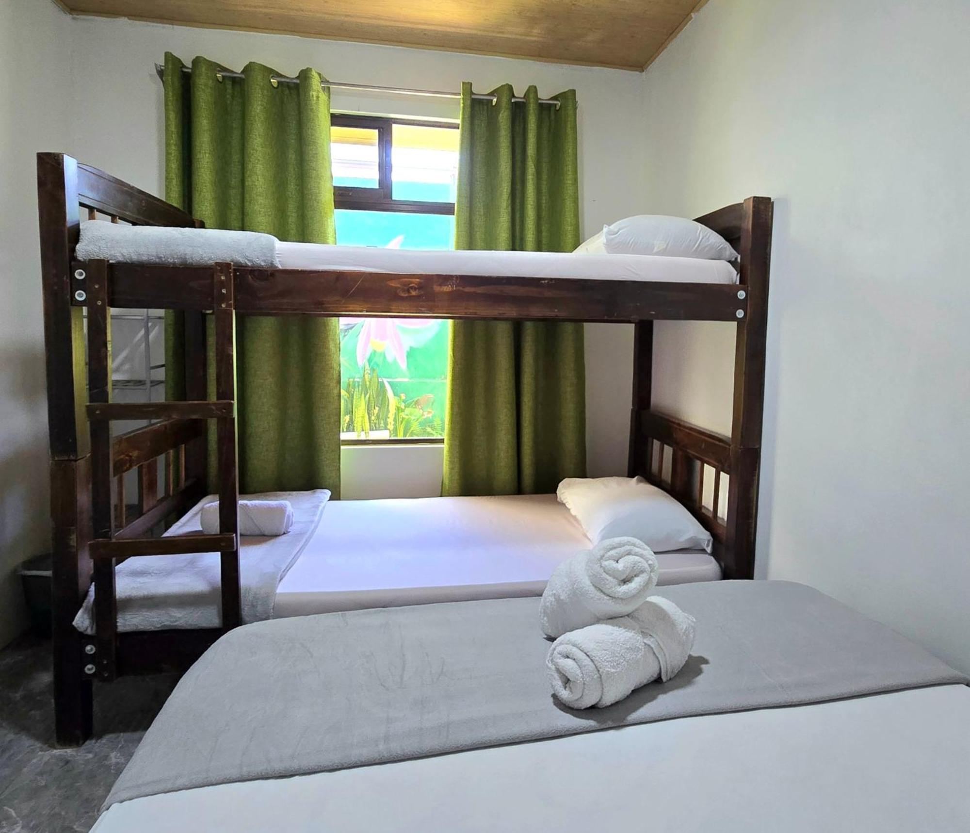 Hostel Cattleya - Monteverde, Costa Rica Экстерьер фото