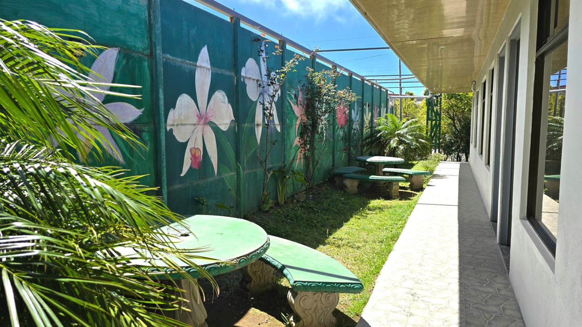 Hostel Cattleya - Monteverde, Costa Rica Экстерьер фото