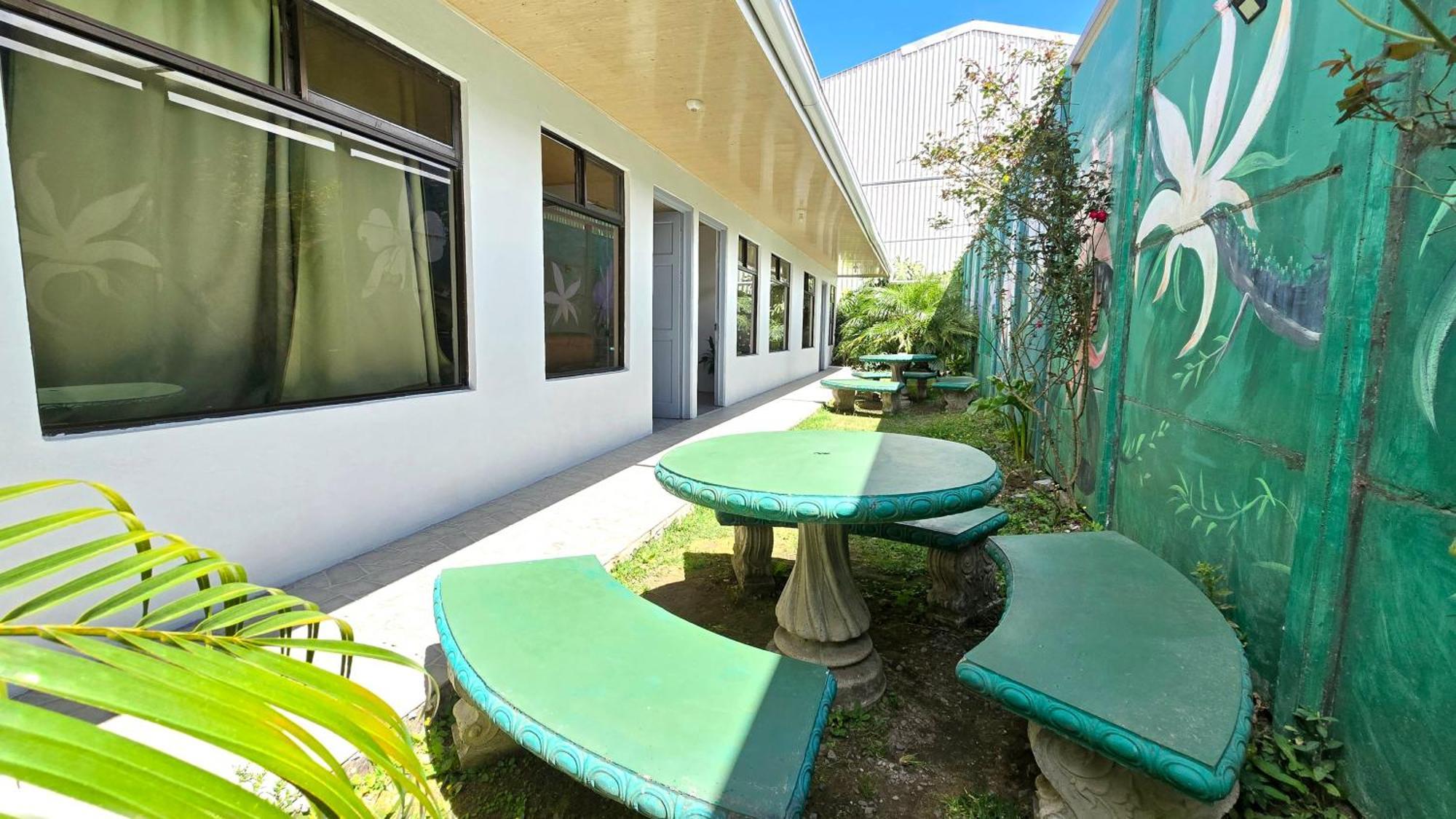 Hostel Cattleya - Monteverde, Costa Rica Экстерьер фото