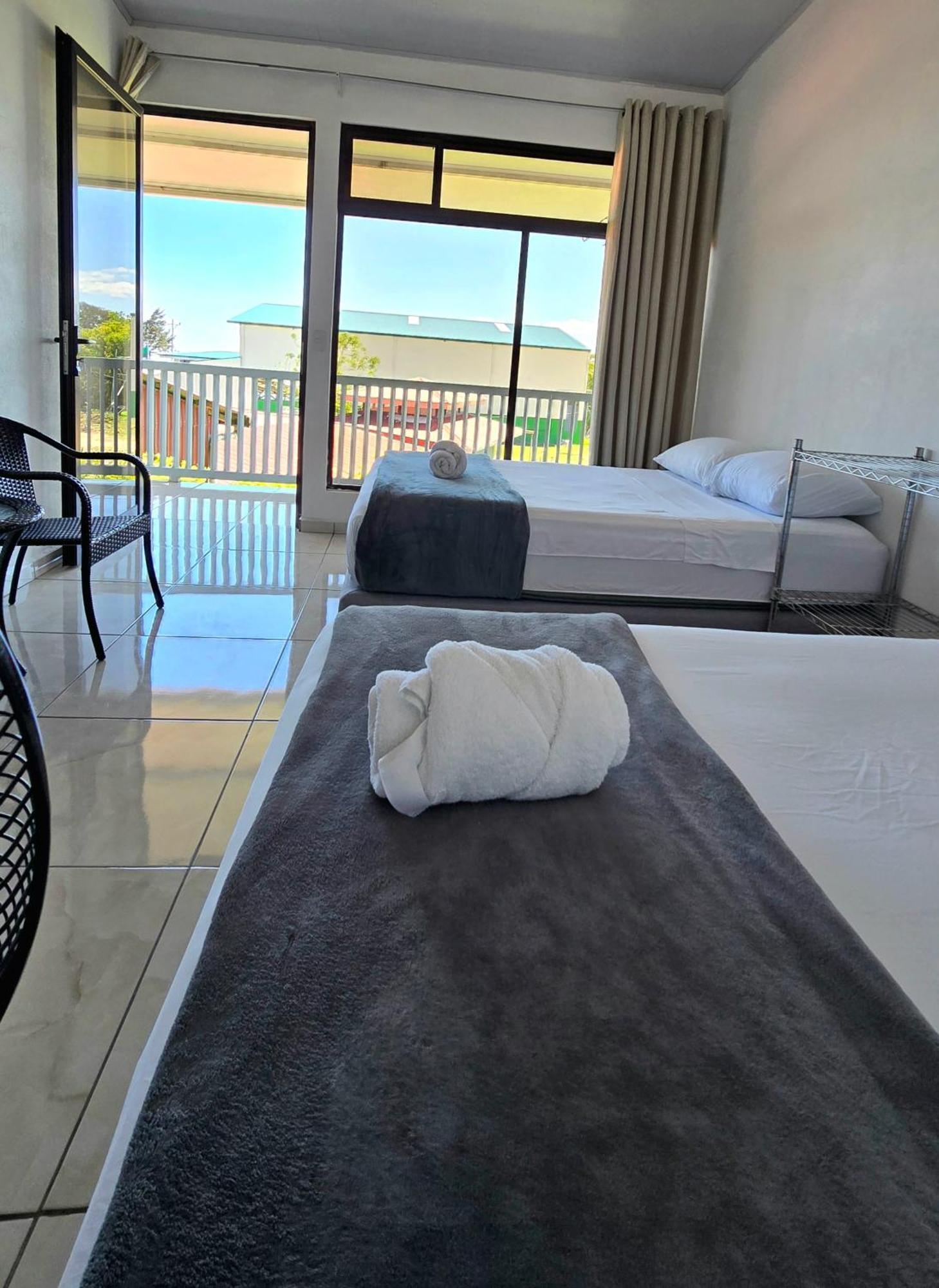 Hostel Cattleya - Monteverde, Costa Rica Экстерьер фото